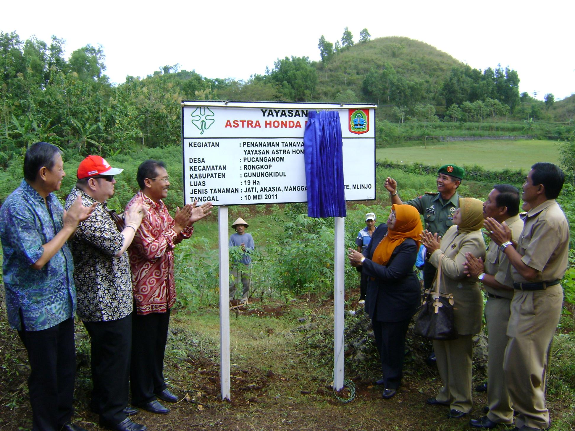 Yayasan AHM Tanam 6.000 Pohon di Gunung Kidul 